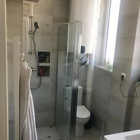 Apartment La Cite Guillemaud 1930, Lumineux, Balcon Et Wifi